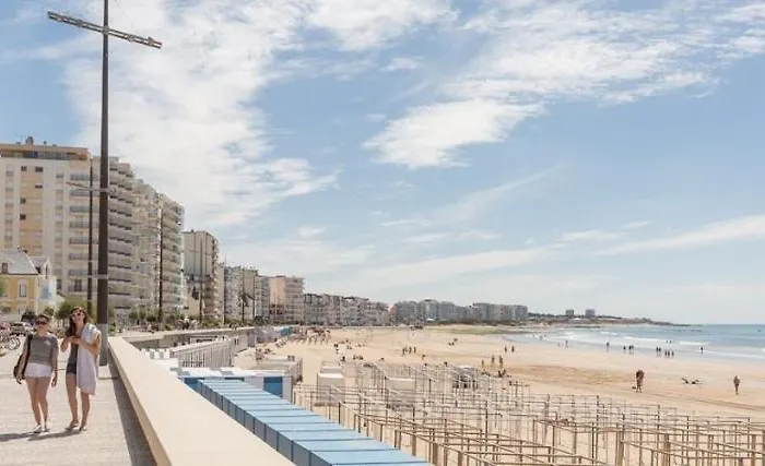 4 Couchages, 100 Metres De La ! דירה